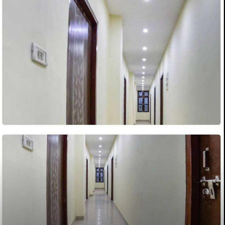 Shaurya Villa Guest House Danapur Luaran gambar